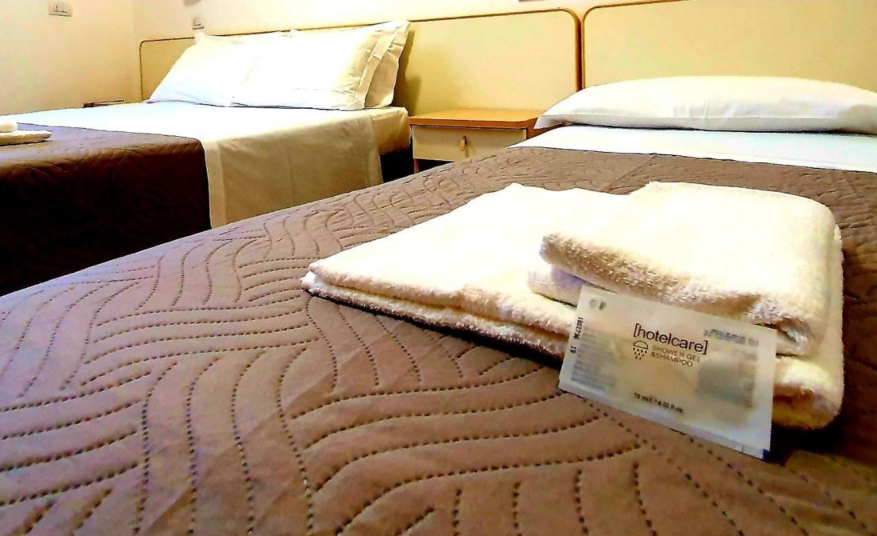 Lively Hotel بيلاريا-إيجيا مارينا المظهر الخارجي الصورة