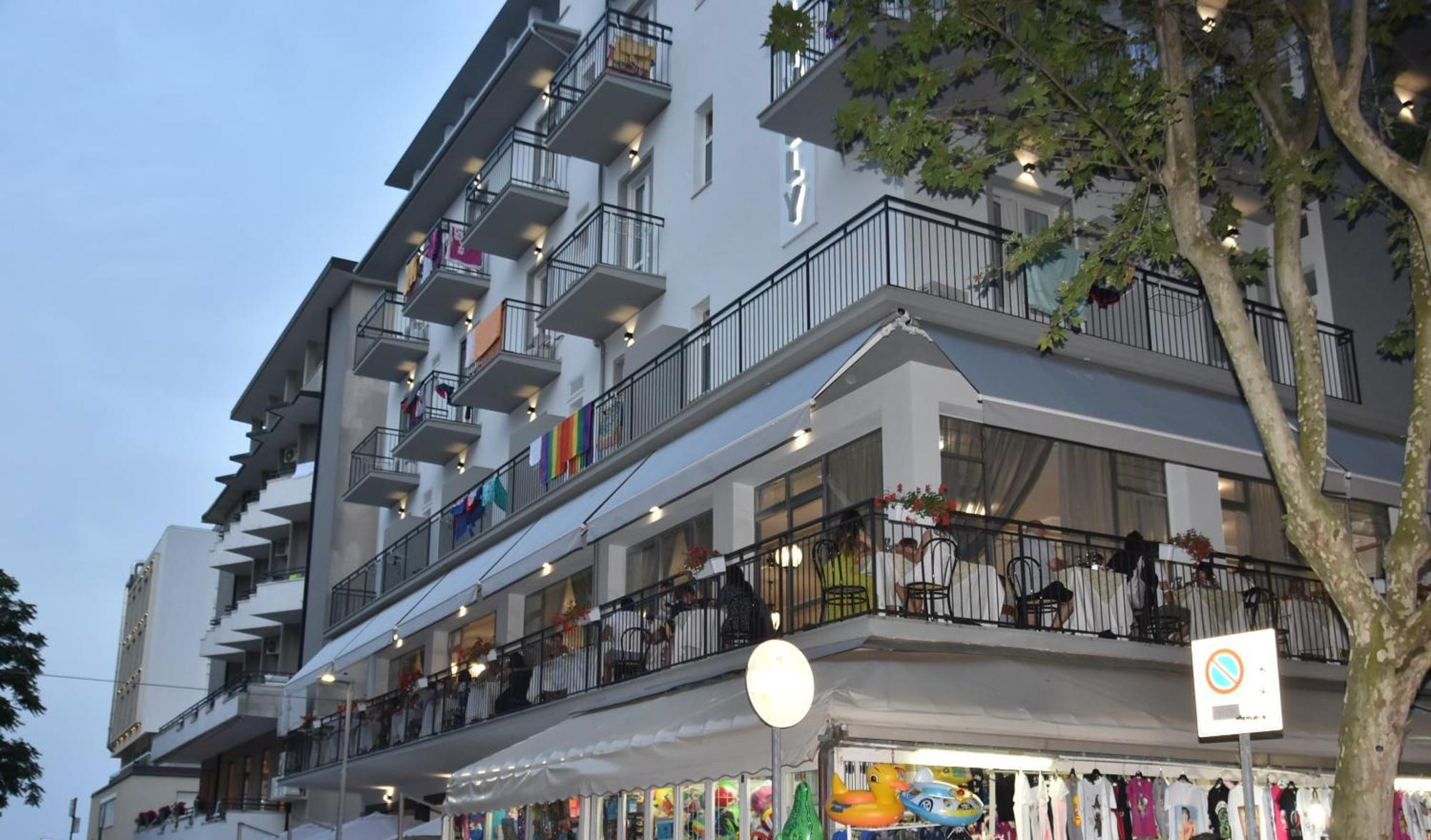 Lively Hotel بيلاريا-إيجيا مارينا المظهر الخارجي الصورة